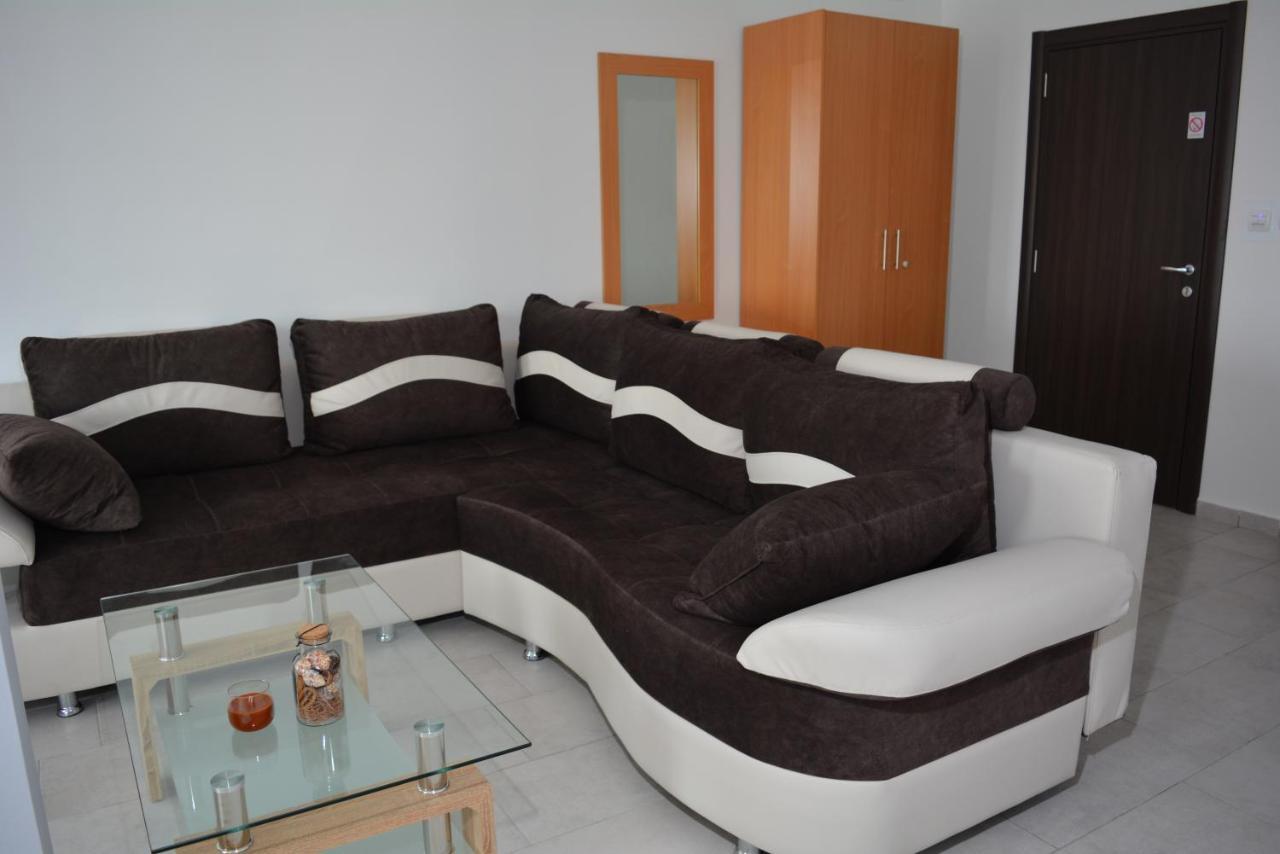 Deltix Apartments Vrsac Dış mekan fotoğraf